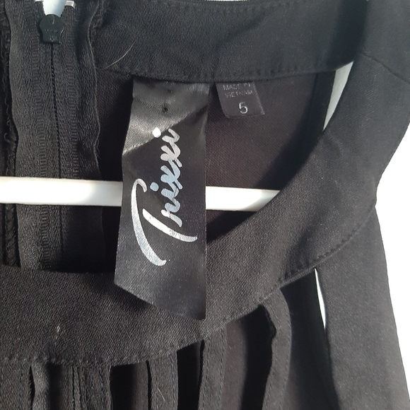 Dress - Picture 3 of 4